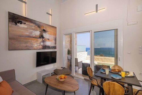 OceanEye Suites - Fortuna