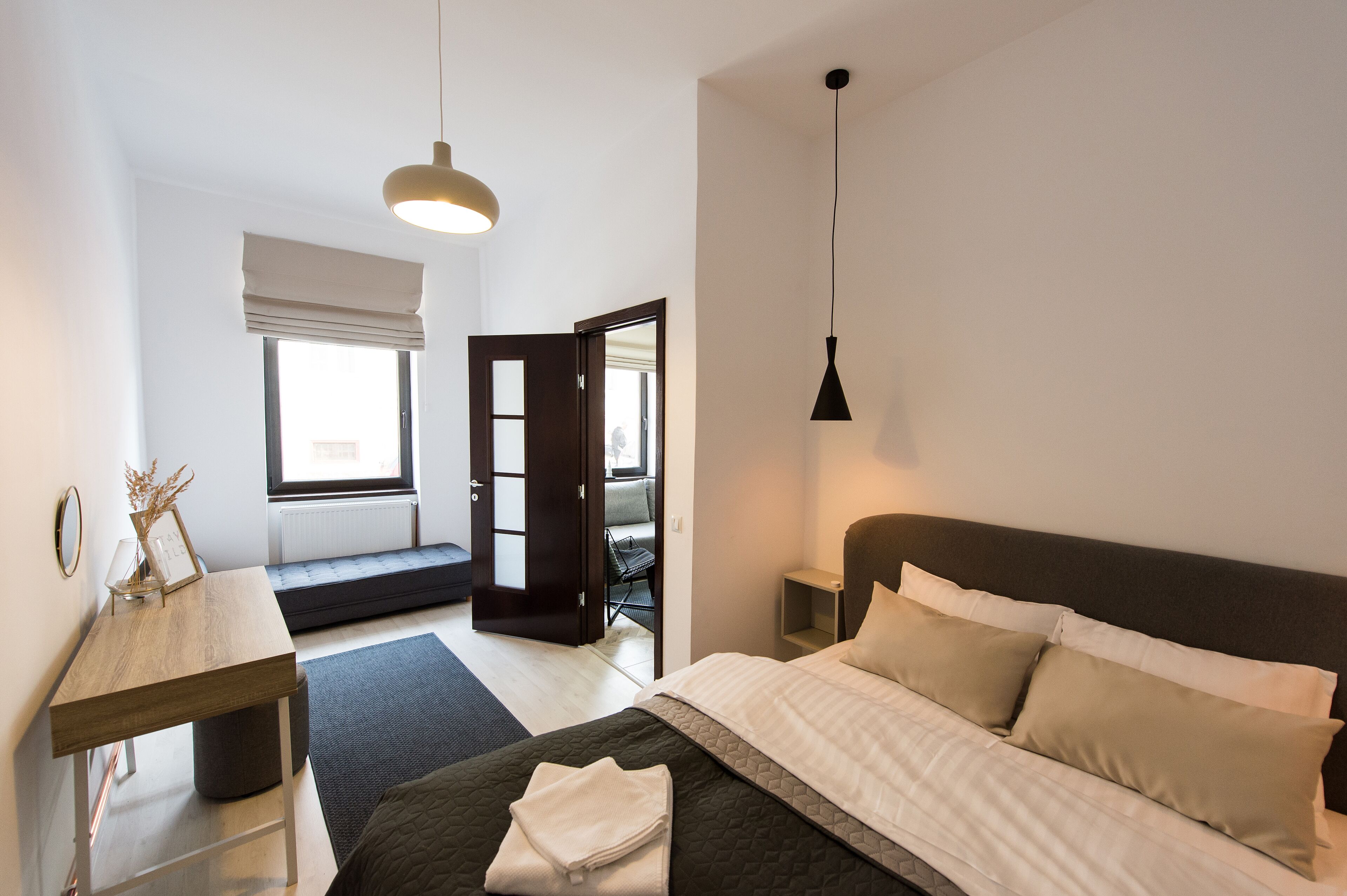 1 slaapkamer, een strijkplank/strijkijzer, gratis wifi, beddengoed