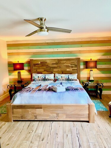 Coast Oaks Cottage 6 1 Bedroom Cottage by RedAwning