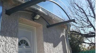 CHARMING 2 ROOM APARTMENT WITH ALL COMFORTS + AIR CONDITIONING