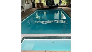 Piscine couverte, piscine chauffée