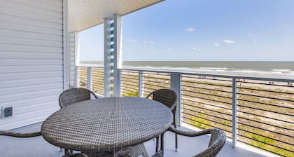 Stay @ Mermaid Cove - Coral