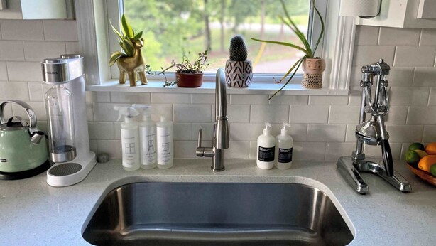 Interior - Blue Door: Walk to Avondale, Dog-Friendly w Yard (Birmingham)