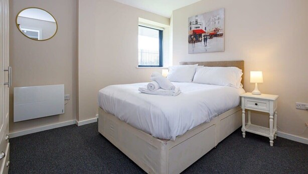 Room - Spacious & Contemporary 1BED Manchester Apartment (Manchester)