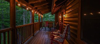 Log Cabin Retreat w/ Hot Tub, Game Room, Fire Pit