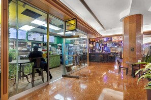 Bar (on property) - Chic Bayfront 2BR Apartment | Art Basel Ready (Miami)