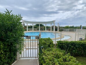 Outdoor pool - Seafront with swimming pool Apartment 4 pers (1bed) (Agde)