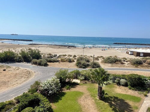 Front de Mer avec Piscine Appartement 4 pers (1ch)