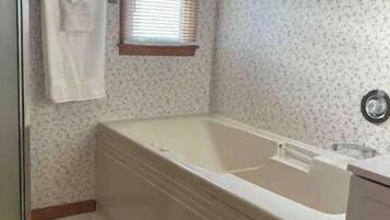 Shower, towels