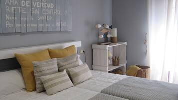 2 chambres, lit parapluie, Wi-Fi gratuit, draps fournis