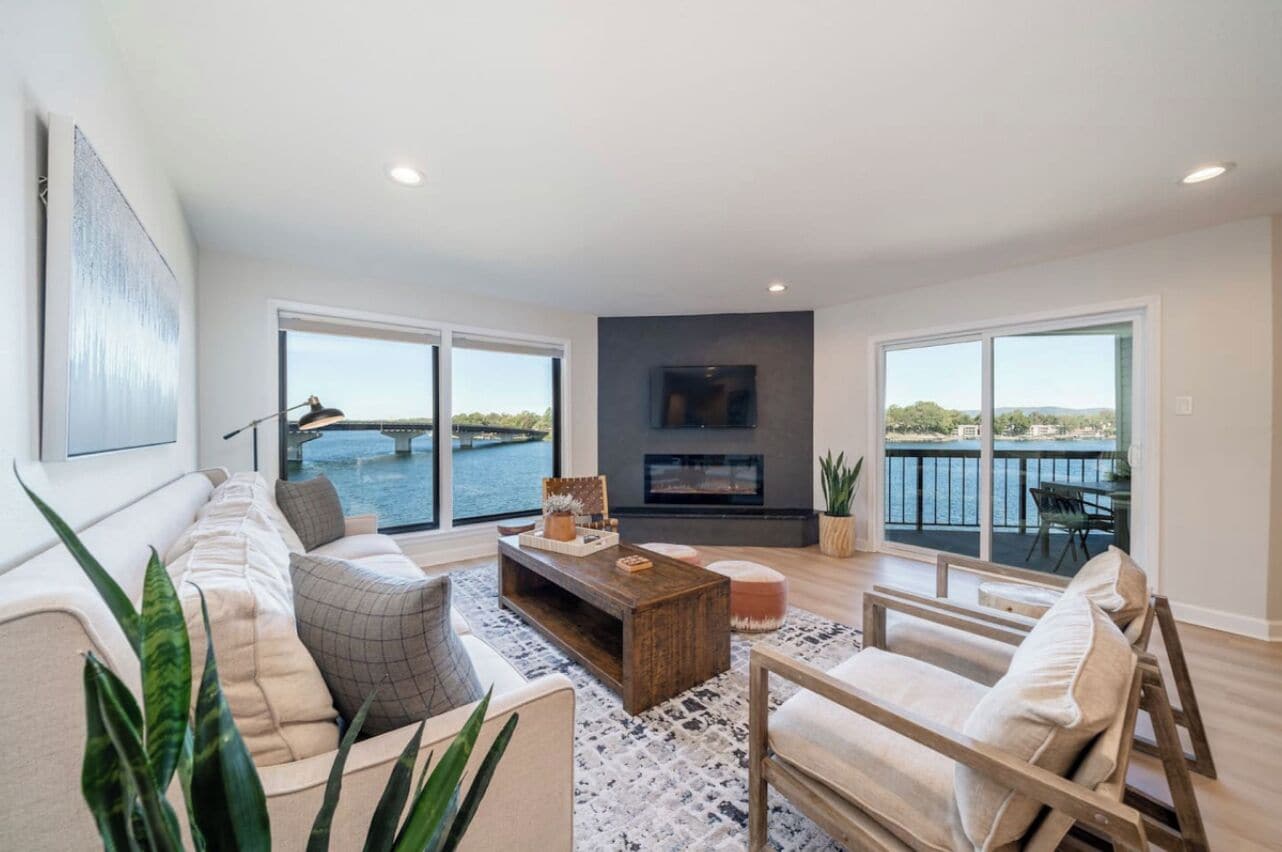 Smart TV, lareira, Netflix, Hulu