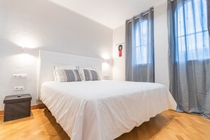 2 bedrooms, iron/ironing board, free WiFi, bed sheets - Amazing Duplex with panoramic ocean views  (Costa Adeje)