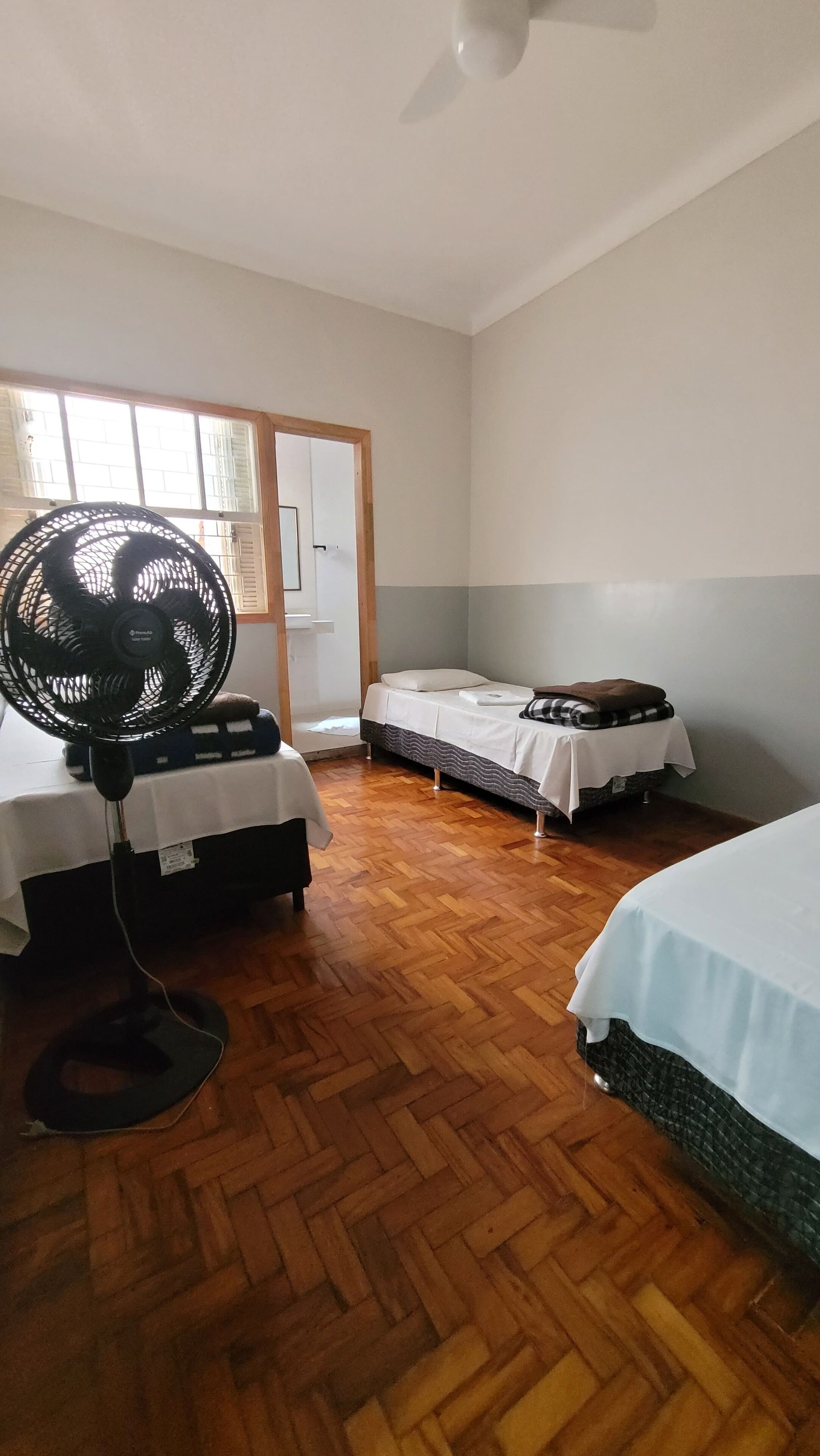 Studiosuite – standard | Minibar, skrivebord, skrivebord for bærbar PC og wi-fi (inkludert)