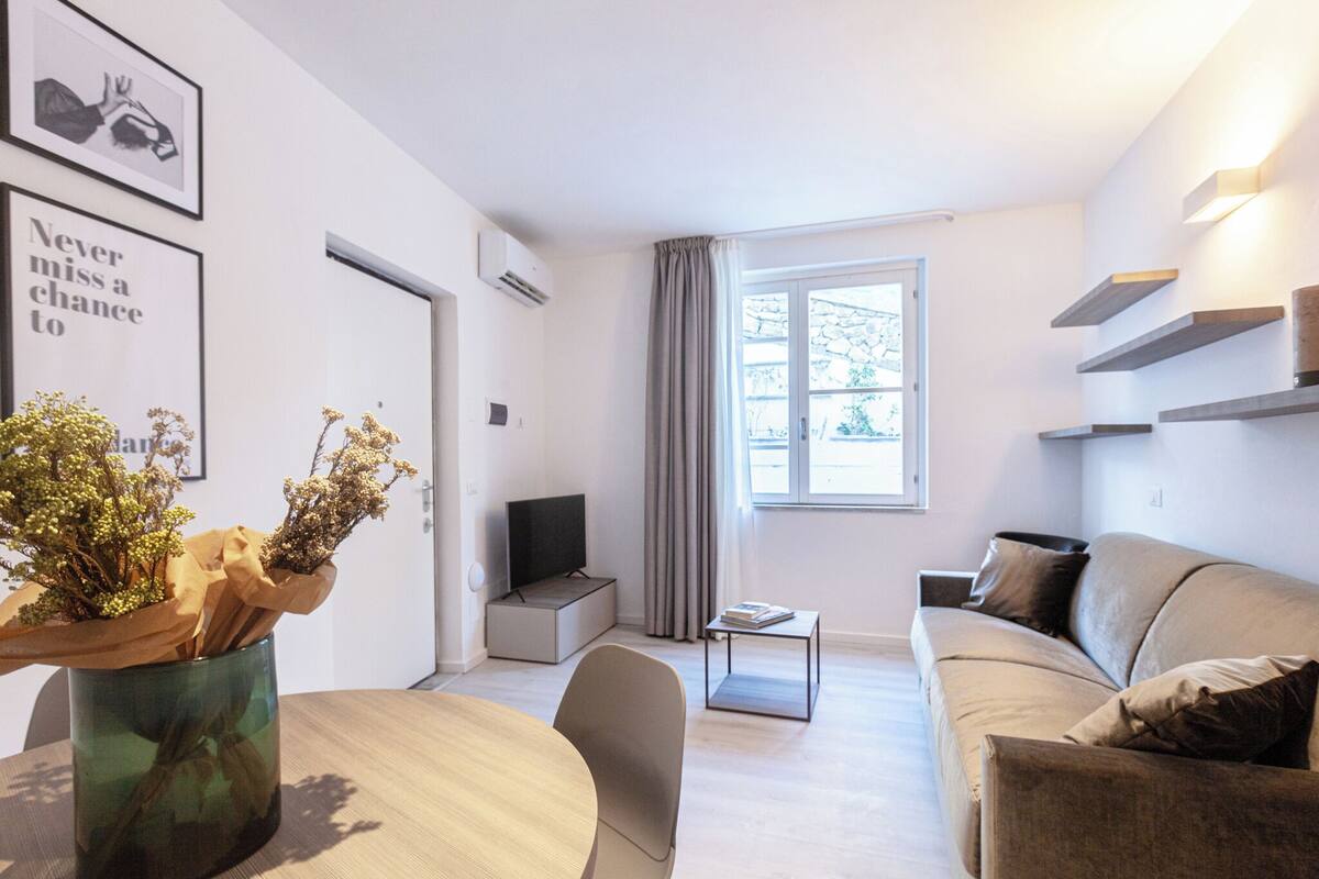 Premier Studio | Oppholdsområde | Smart-TV
