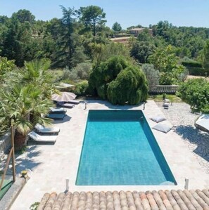 Outdoor pool - Appartement Avec une Chambre, Piscine et Tennis (Flayosc)