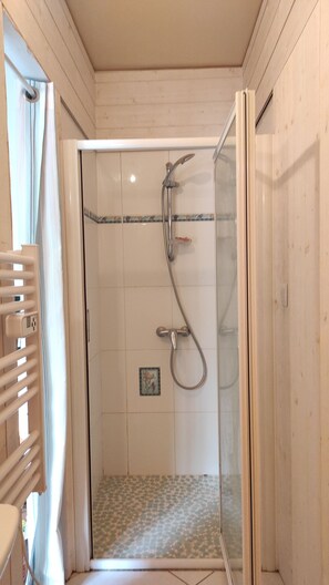 Dusche, Toilettenpapier