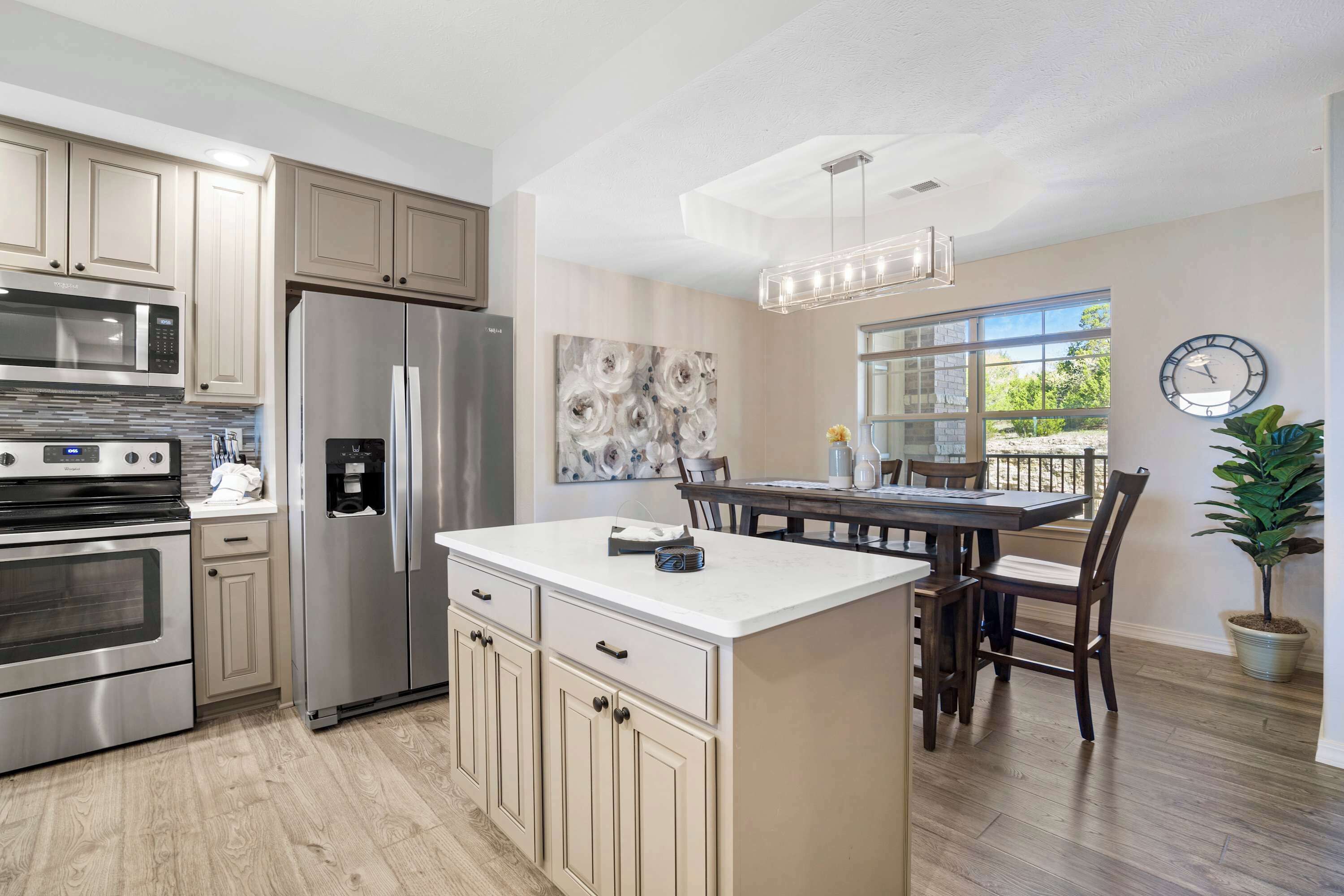 Condo, Multiple Beds, Patio (Majestic View Getaway) | Private kitchen | Coffee/tea maker