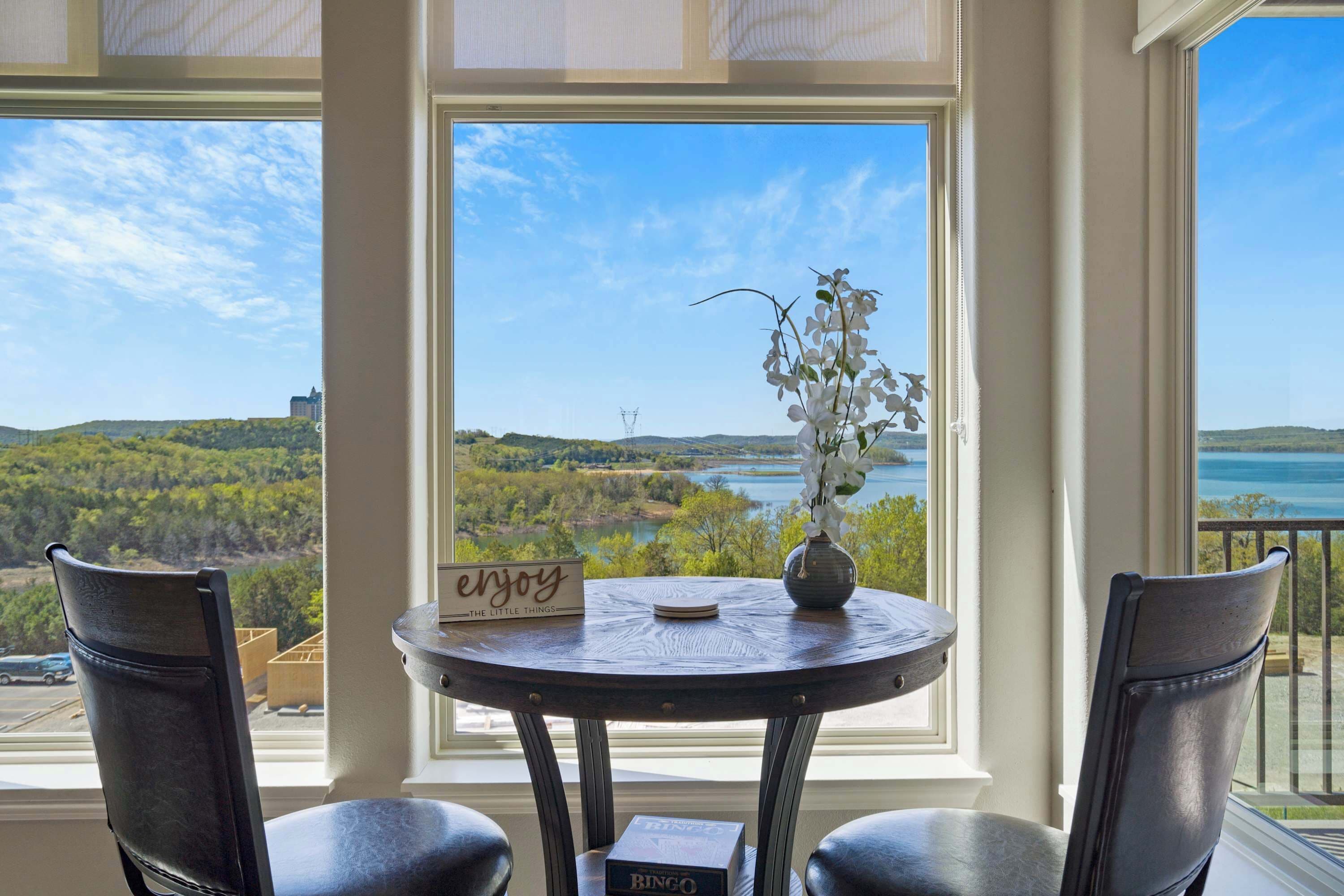 Condo, Plusieurs lits, patio (Majestic View Getaway) | Restauration