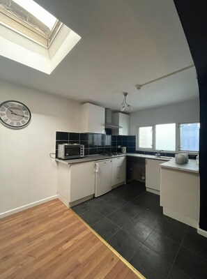 Deluxe-Suite, mit Bad (with kitchenette ) | Innenbereich