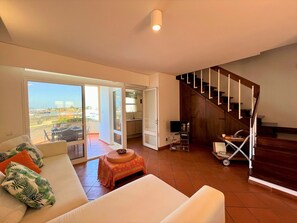 TV - VILAMOURA MARINA DUPLEX by HOMING (Vilamoura)