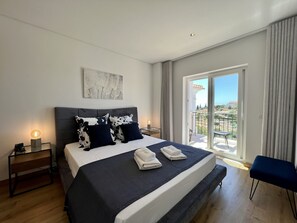 3 bedrooms, iron/ironing board, free WiFi, bed sheets - ALBUFEIRA DELUXE RESIDENCE WITH POOL by HOMING (Albufeira)