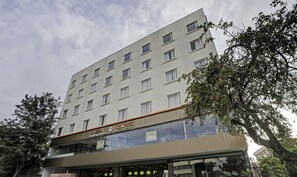 Exterior - Happy Stays (Bengaluru)