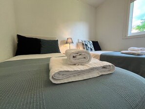 3 bedrooms, iron/ironing board, travel cot, free WiFi