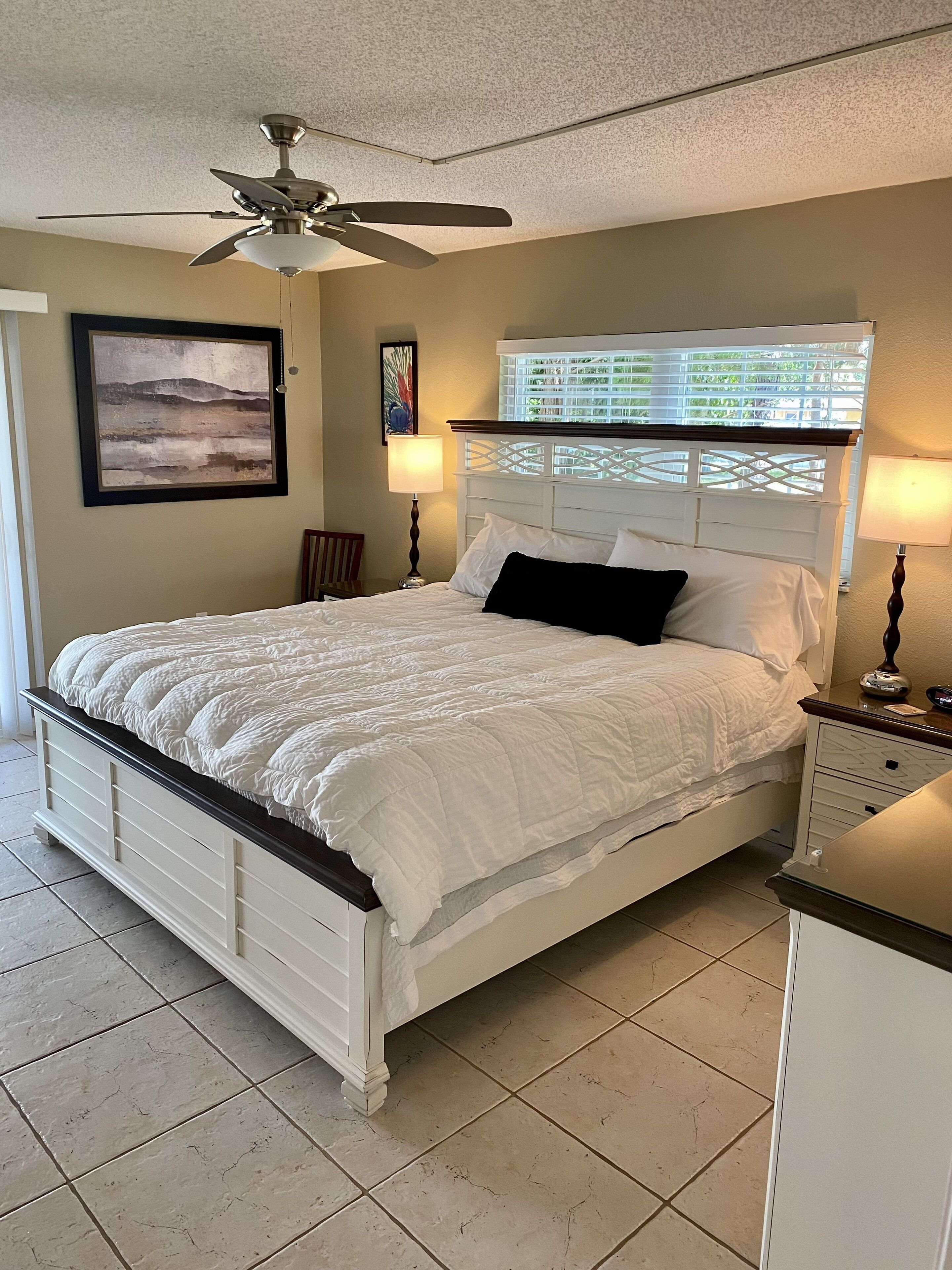 3 bedrooms, iron/ironing board, free WiFi, bed sheets