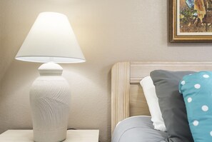 Condo, Multiple Beds, Kitchen, Garden View | 2 bedrooms, free WiFi, bed sheets - Lounging on the Lane (Branson)