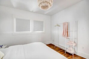1 chambre, fer et planche Ă repasser, Wi-Fi, draps fournis