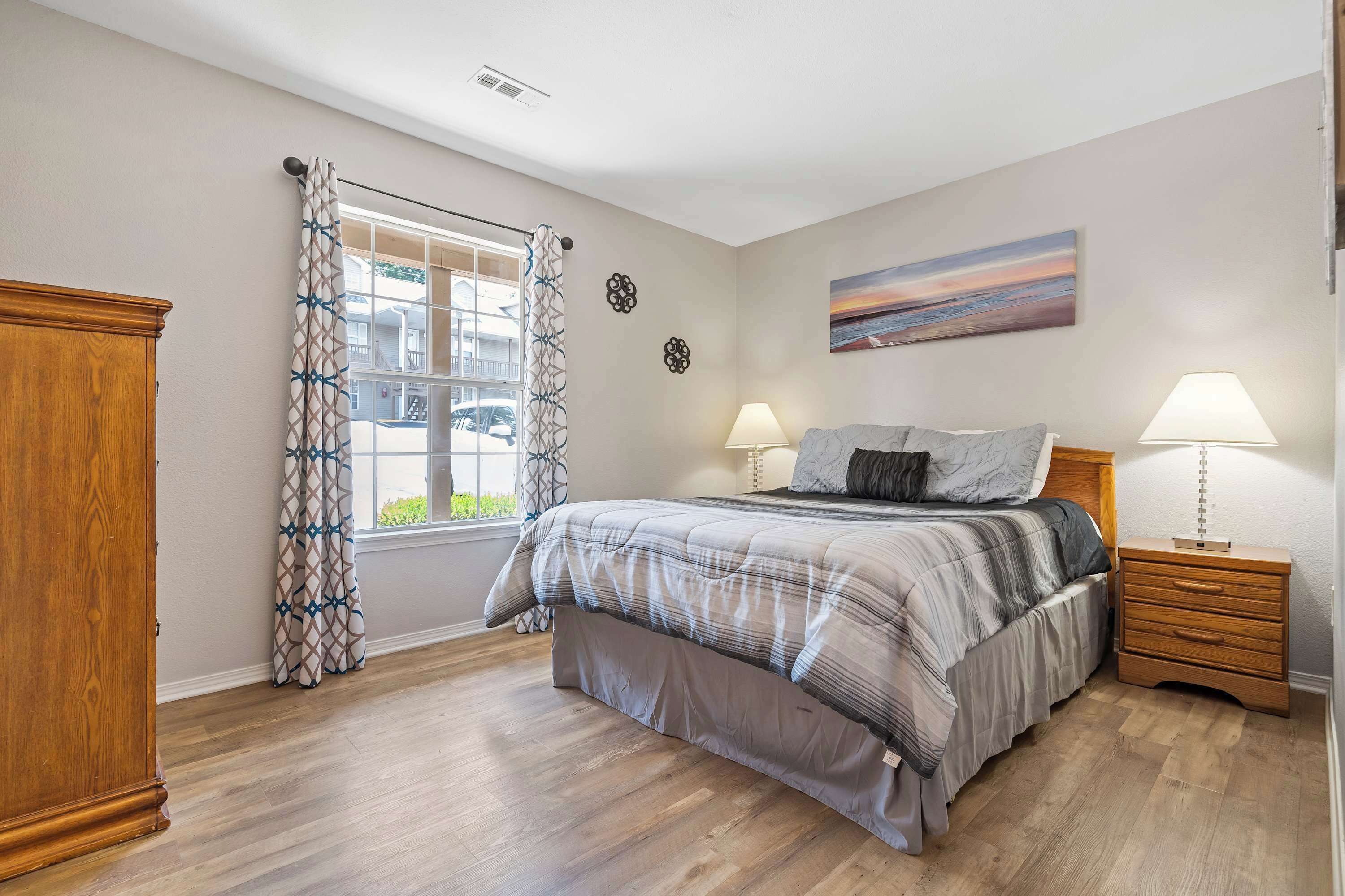 Condo, 1 Queen Bed with Sofa bed, Patio, Garden View (Branson Fall Creek Retreat) | 1 bedroom, individually decorated, individually furnished, free WiFi