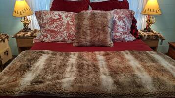 3 Schlafzimmer, Zimmersafe, Schreibtisch, Bügeleisen/Bügelbrett