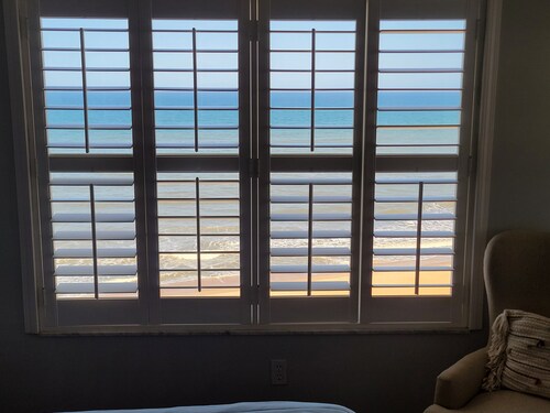 Williams Surf Side  Ocean front & turtles   condo  2 king BR in Ormond Beach FL