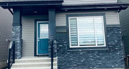 Adorable brand new 2 bedrooms basement suite.