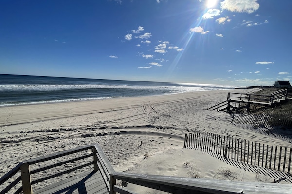 Sun-loungers, beach towels