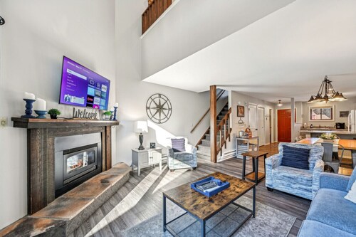 Sloane Parkview 7 · Sloane Condo - Families, golfers, girl`s trips!