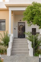 Deluxe Apartment | Terrace/patio