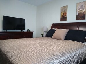 1 bedroom, iron/ironing board, free WiFi, bed sheets