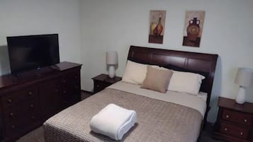1 bedroom, iron/ironing board, free WiFi, bed sheets
