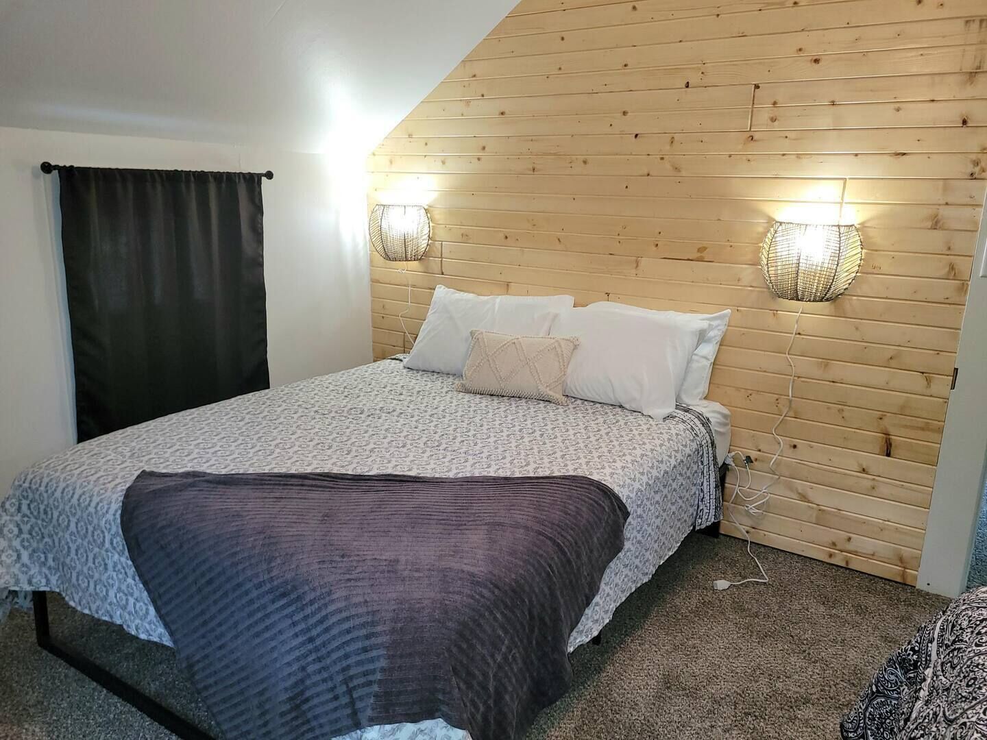 4 habitaciones, tabla de planchar con plancha y wifi gratis 