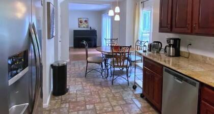 Highland Comfort - Private Peaceful Retreat