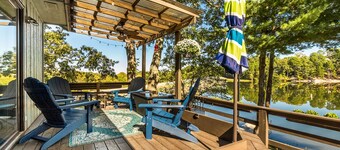 The Heron Lake House 2 Kings Bunkbeds Kayaks