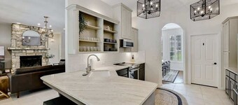 Pool | Hot Tub | Sleeps 14 & Pets Allowed!