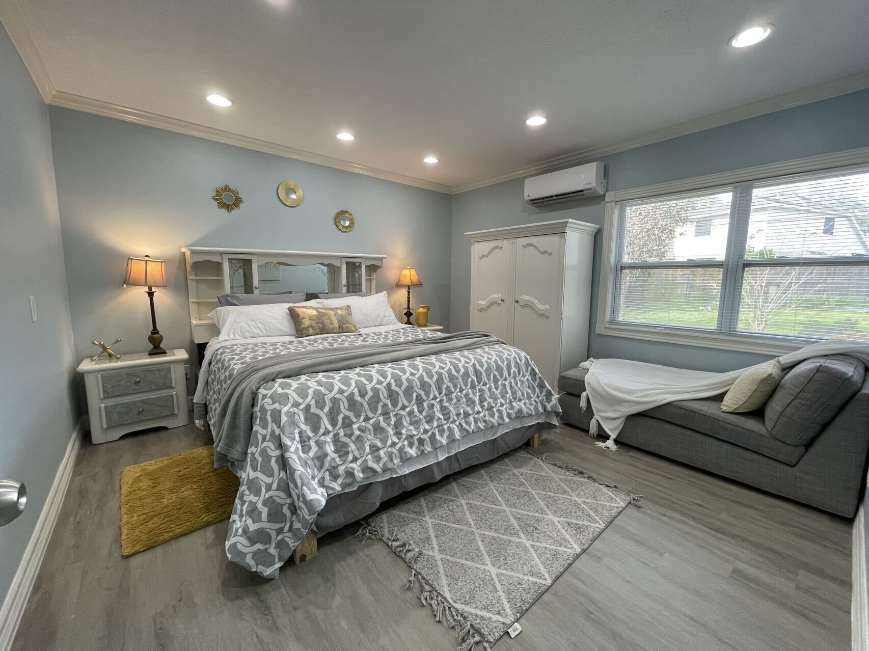 New decorated/Guest Suite C/close to Katy Mills
