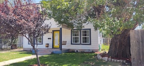 Exterior - Oma's House on Orange (Pet Friendly) (Abilene)