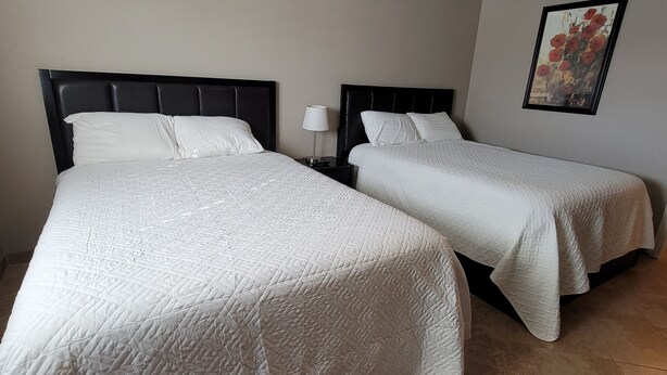 Kamar Double Standar