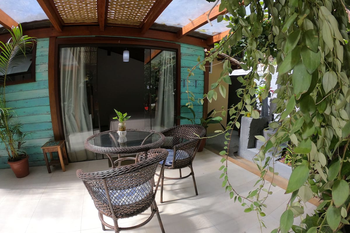Basic Double Room | Living area