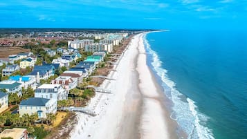 Beach nearby, beach towels