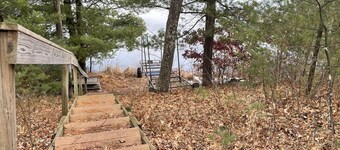 Newer 4 bdrm lake home 5 minutes from everything Danbury