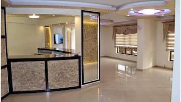 Quầy tiếp tân